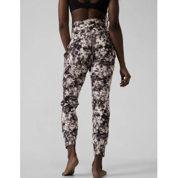 Athleta Salutation Printed High Rise Joggers - Picture 2 of 9